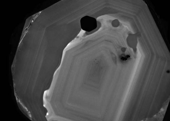 רҳоʯڵľ壨ͼֲŨȣԤ佫ʱ䡣