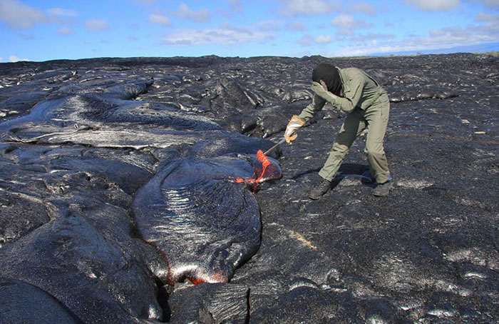 ��ѧ�������������Ļ���Τ���ɽȡ�¶ȸߴ�1400�����������