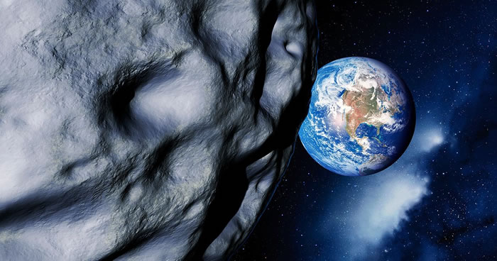 万圣节期间小行星2015 TB145抵达地球附近