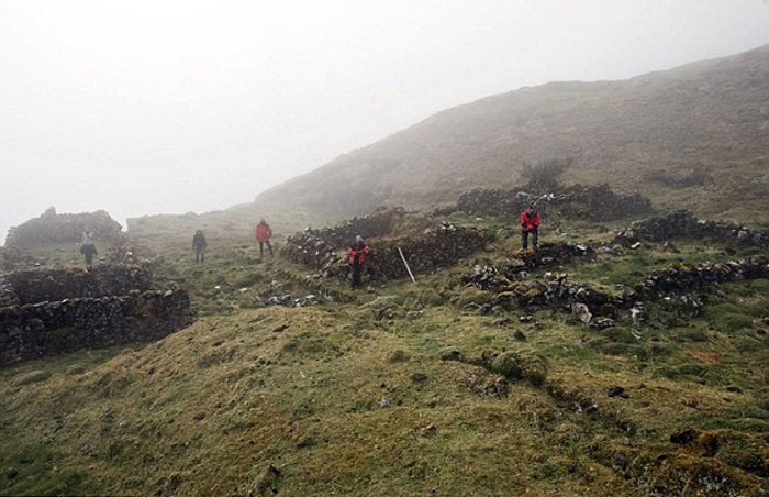 西班牙探险队在秘鲁洞穴发现大量印加文明的宗教祭祀人体遗骸