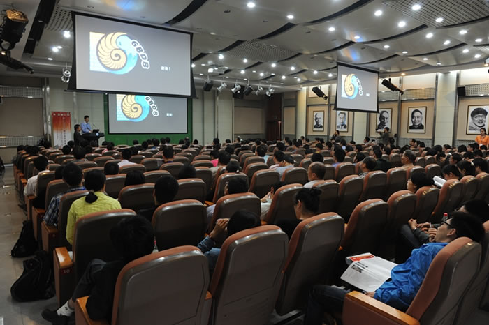 ��һ�������ѧ����ѧ����̳���Ͼ����������ɹ�����