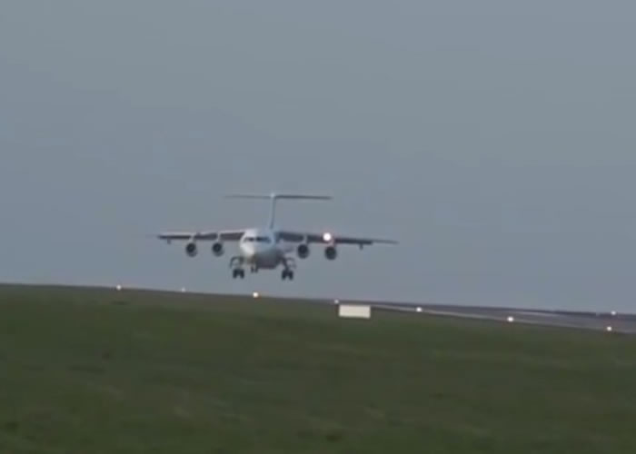 �ͻ���ǿ�Ҳ���³��Խ��䣬��������