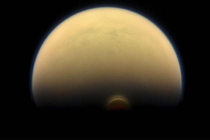 �÷��ְ�ʾ���������ϼ�����䣬��ѧ�Ҳ����Ƽ��������ʾ���������������Ļ������γɱ��ƣ��¶���Ҫ����