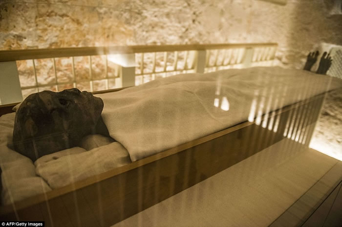 考古学或迎来世纪发现:法老王图坦卡蒙墓“九成”有密室