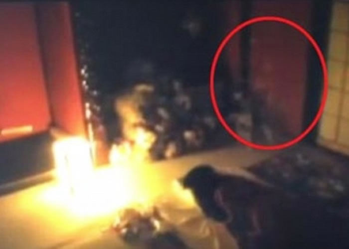 �ձ����������ڼ����ĵ���䴫˵�еġ�����ͯ�ӡ� ��ƻ�Ư��