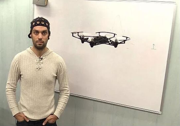 ����˹��ѧ���з���һ��ͨ��˼ά�����ٿص��������˻�