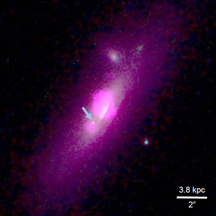 双黑洞星系SDSS J1126+2944中一个黑洞“饿得瘦骨嶙峋”