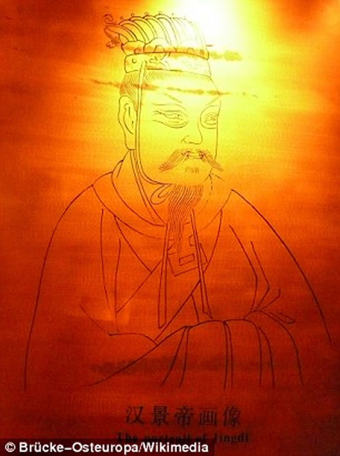 中国汉景帝陵墓考古出土世界最古老茶叶 距今2150年