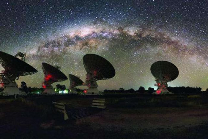 基思-班尼斯特博士发现这些