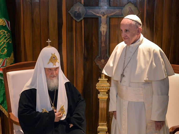 天主教教宗方济各与俄罗斯东正教宗主教基利尔一世在古巴举行历史性