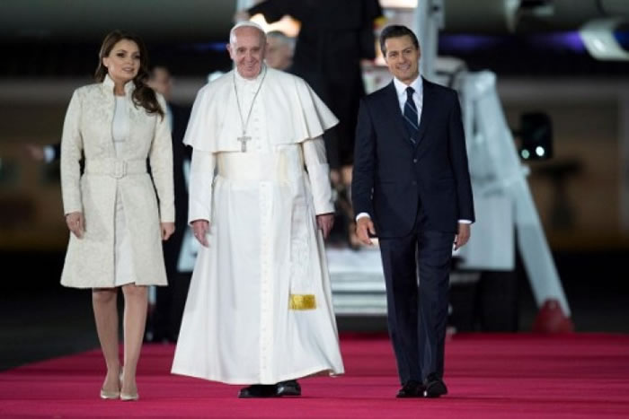 ���ڣ��У������У��ң�����������ӭ�ӡ�