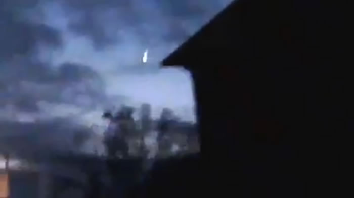 数百人在法国东南部目睹天空出现多个“火球”