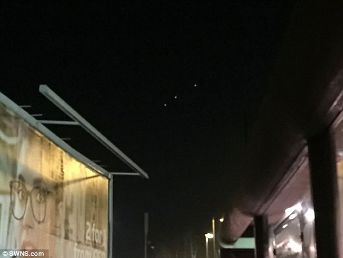 ӢԱֵ峿ϰ෢򳡴СUFO