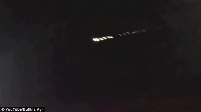 苏格兰天空惊现蓝光大火球 警方调查后相信是火流星