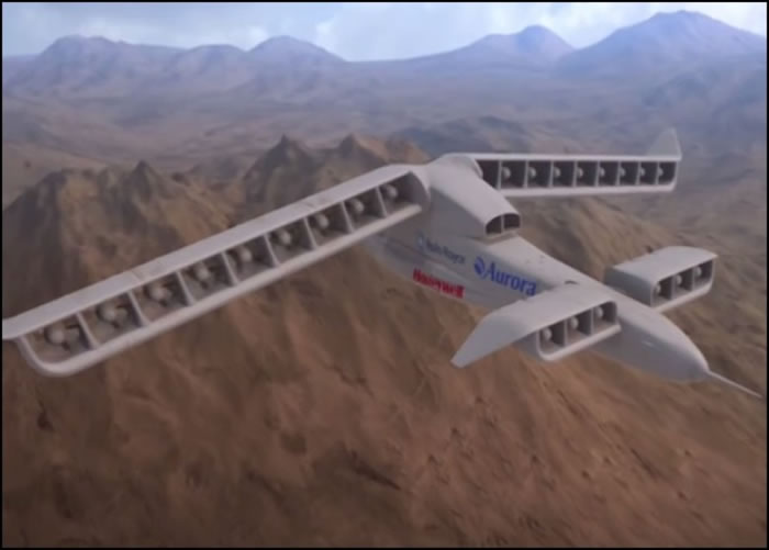 “雷击”高速飞行。