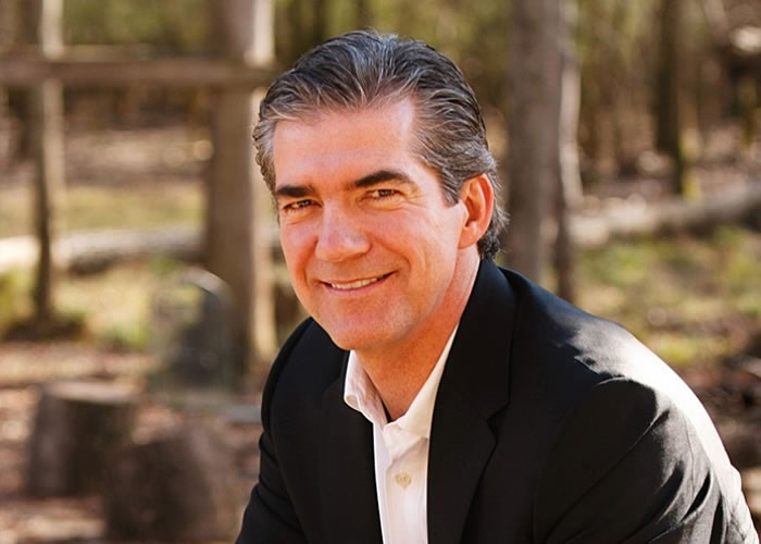 曼比宣布海洋世界将立即停止繁殖杀人鲸。