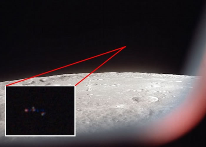 有人声称登月照片上有神秘光点。