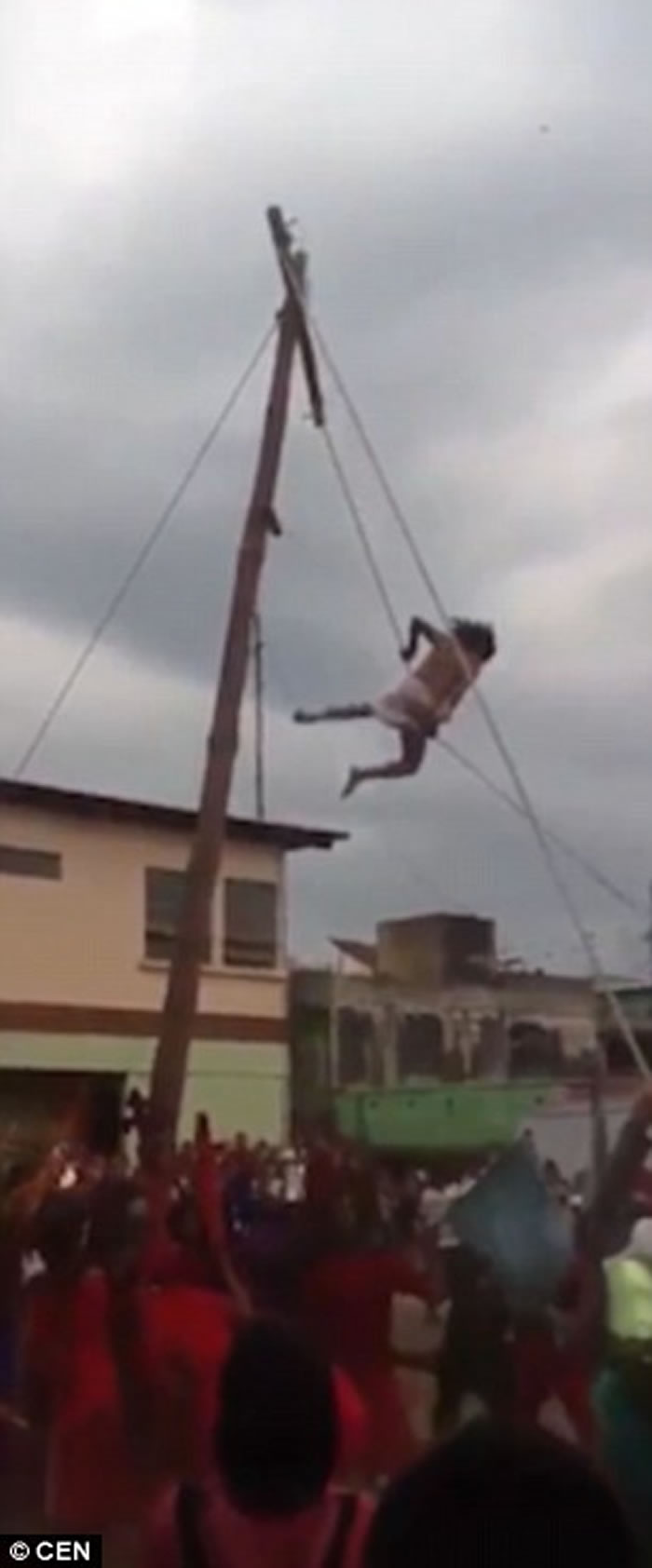 Σ������������ף����ڣ������ڡ�ʮ�ּ��ϵġ�Ү�ա�ͻȻ�Ӹ߿ն���