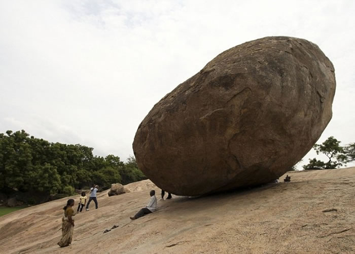 ӡ������������ķ250�־�ʯ��������������б��1300��