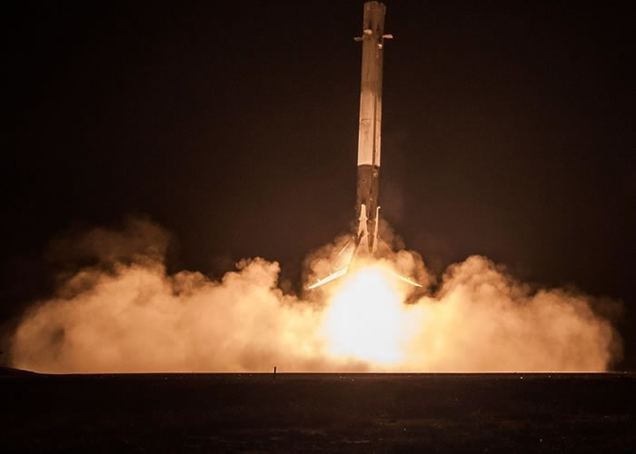 猎鹰9号的回收技术不断改善。