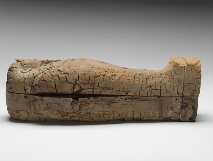 从处理这死胎的过程,足见生命在古埃及人眼中的价值。