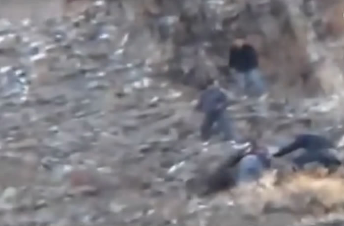 ��ӥ���ٸ���ץסһ����ɽ�ͺ������ߣ�