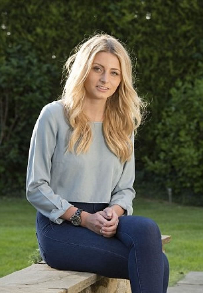 欧文现已长大成人。