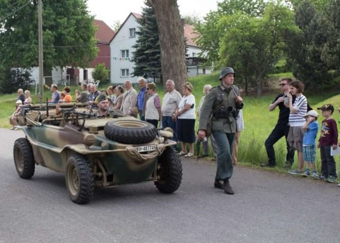 �¹��������л�г���һȺ�������ɴ����������ɴ��־