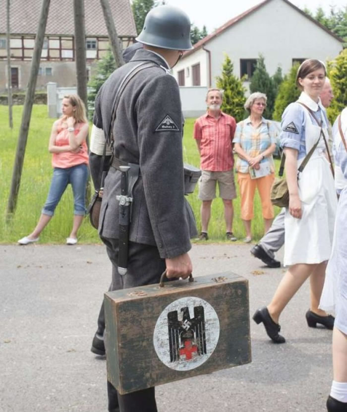 �¹��������л�г���һȺ�������ɴ����������ɴ��־