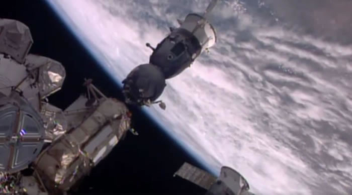 ����̫��վֱ��̫�մ��뿪�Ĺ��̡�