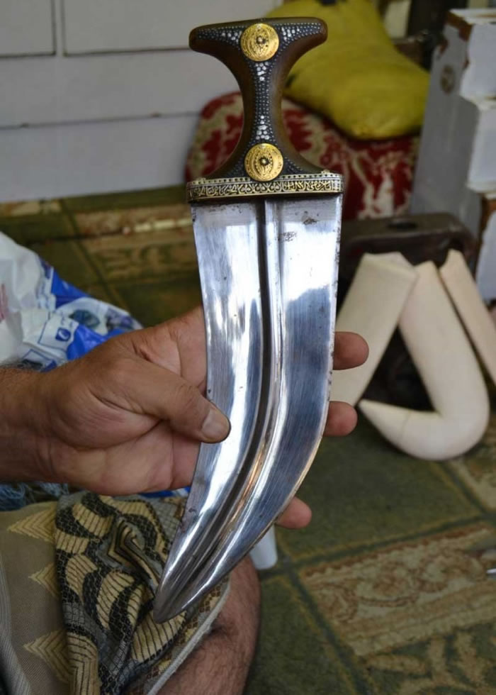 ������Ϭţ���Ƴɵ�����ذ�ף�����ΪҲ���˵�����������