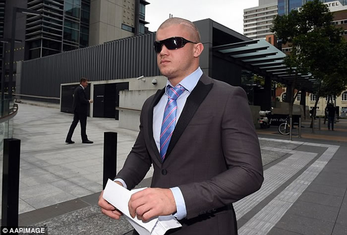 �������������Լ�ҧ��������ͷ�Ĳ���Ƭ�� ����������3��