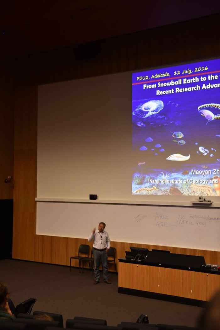 朱茂炎研究员受邀做大会特邀报告