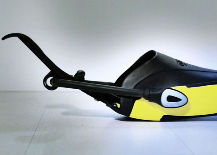 意大利初创企业设计新型蛙鞋Finclip 行动随心所欲