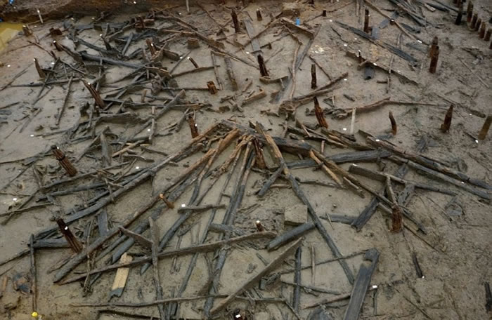 遗迹位处于剑桥郡彼得伯勒。