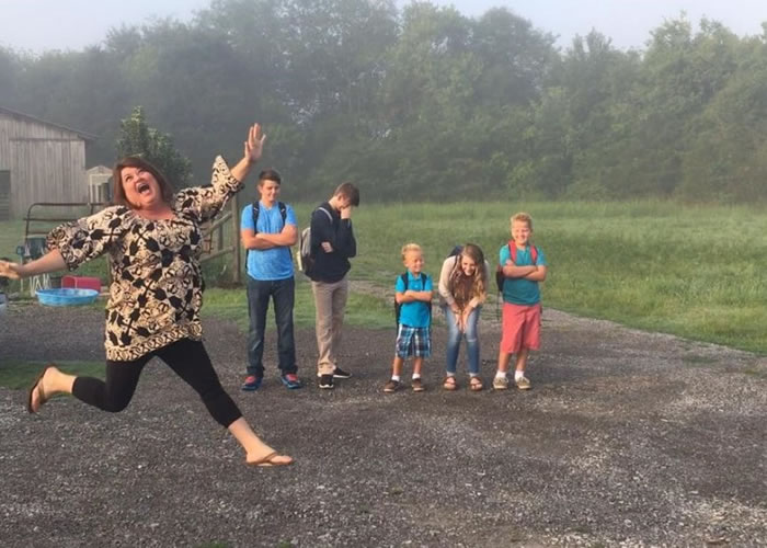 �ӵ�����Ϊ��ŮҪ��ѧ�������˷ܡ�