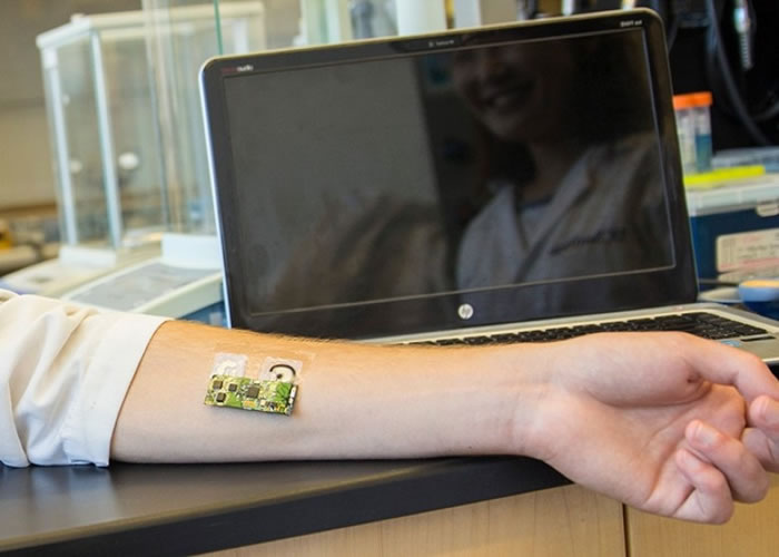 �±���Ƽݣ������з���������̽�������϶�Ѫ�оƾ�����