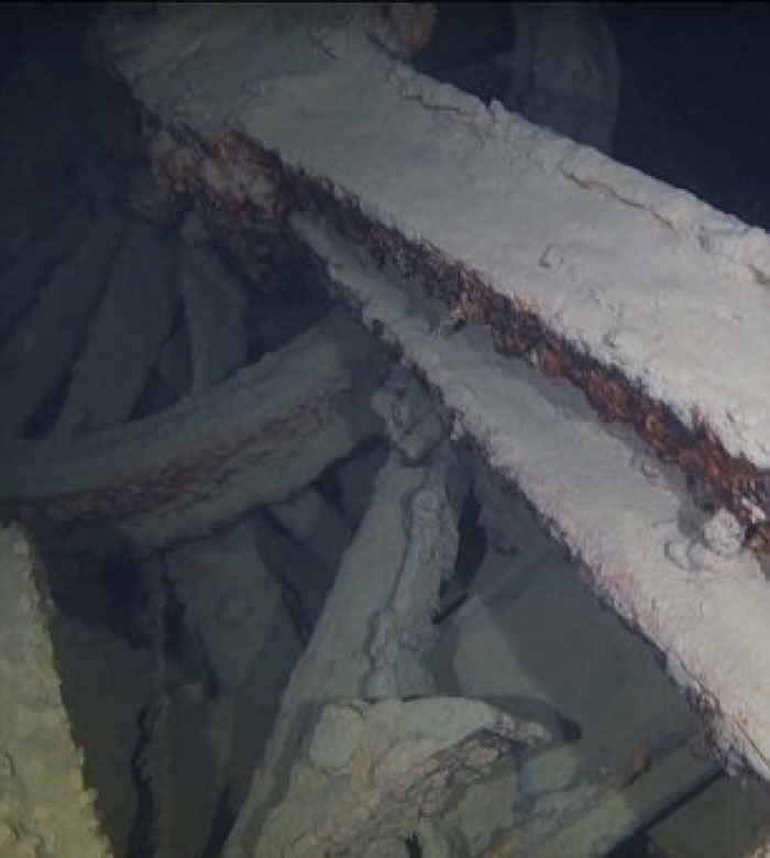 CPR694的残骸损毁严重。