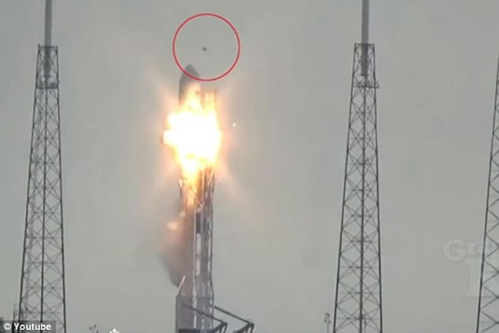 SpaceX猎鹰9号火箭爆炸 马斯克:不排除UFO所为