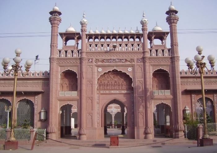 ɳ�����������ڰ�ɳ�߷Ƿ�������