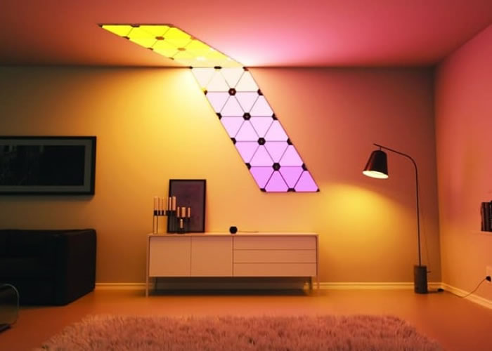 模组照明系统可任意组合,节省空间。