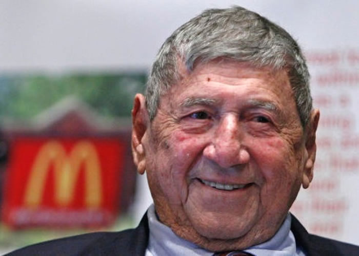 德利加蒂日前逝世。