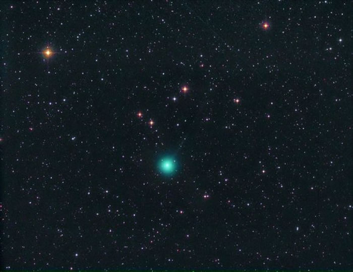 NASA发现两颗天体:2016 WF9极有可能成为彗星 另一个命名为C/2016 U1彗星