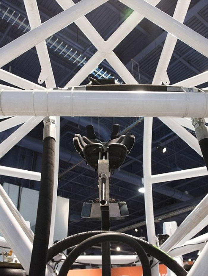 ��ʻ�����ڡ���е�ܡ�֮�ڡ�