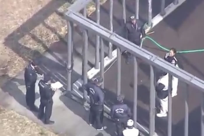 警方到现场了解当时情况。