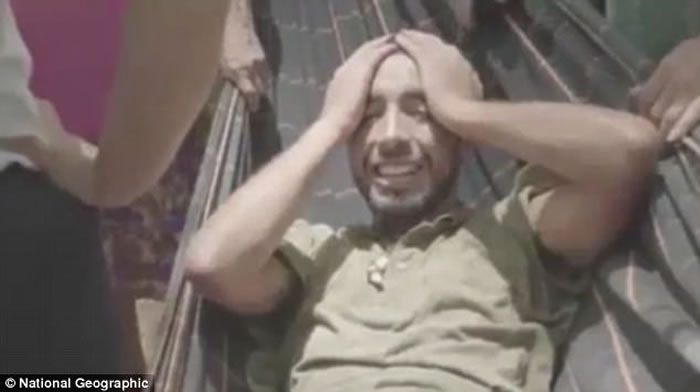 玻利维亚亚马逊雨林游客离奇失踪九天:是猴子救了我!