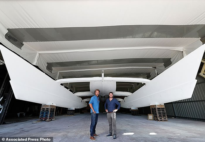 ԴߺšĴԱ̽ռҵ˹Jerome Delafosse