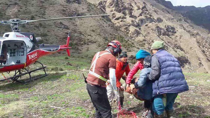 全球关注!台湾情侣梁圣岳和刘宸君前往尼泊尔挑战征服喜马拉雅山一死一伤