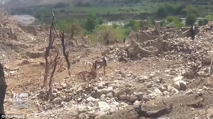 美军炸弹之母(GBU-43/B)轰炸阿富汗IS基地成废墟 秘密隧道留20具尸体