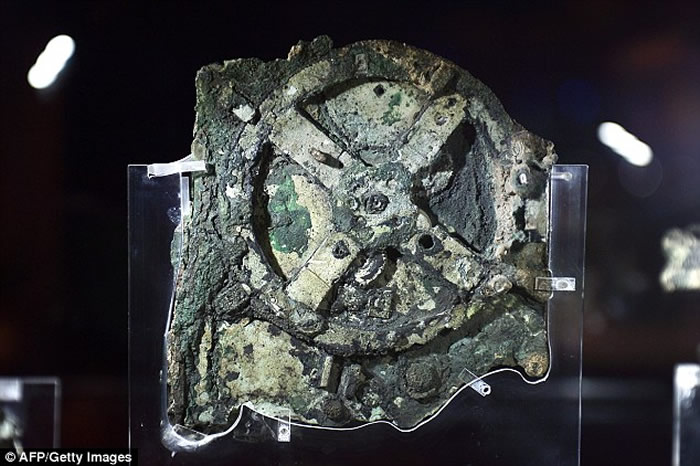 2ǧǰϣ˵ĸ߿ƼײĵԡAntikythera Mechanism